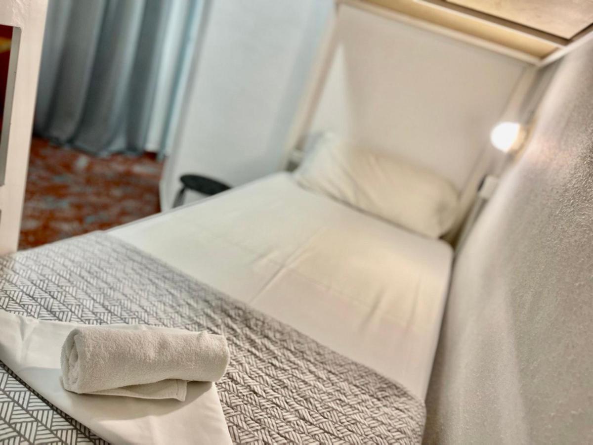 Loft Apart&Hostal 료렛 드 마르 외부 사진
